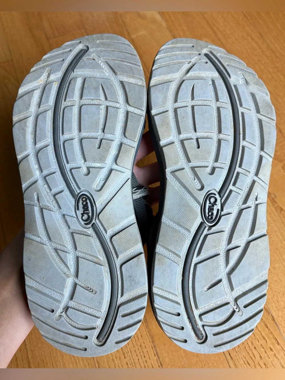 Chaco Women's ZX/2 Classic Sandals Gray Black White Double Strap Toe Loop Size 6